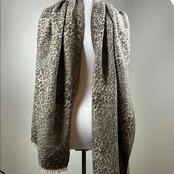 Leopard Print Scarf - Picture 1 of 4